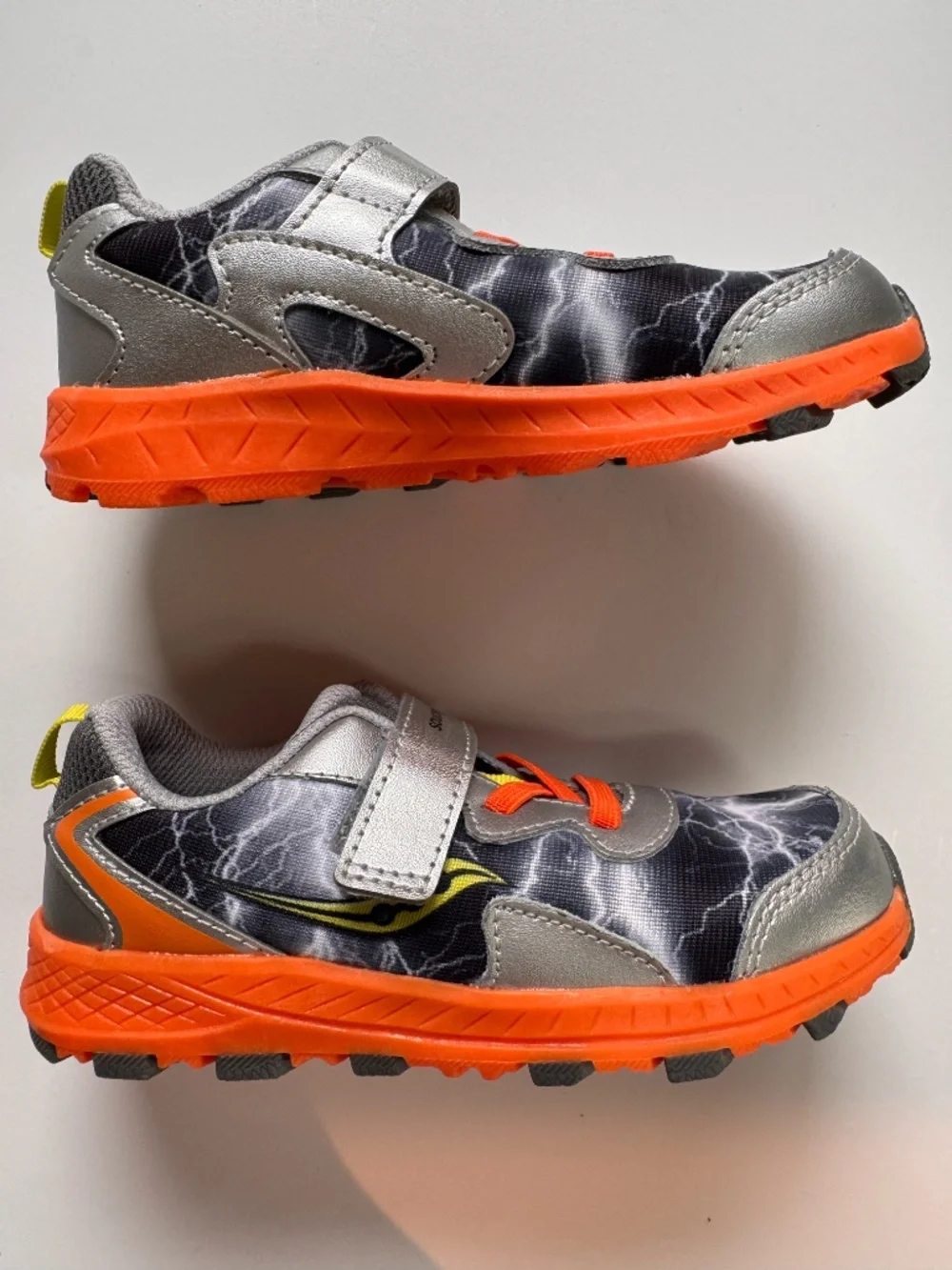 Saucony Flash 3.0 A/C Toddler Sneakers Gray Orange Lightning Size 10 NWOT
